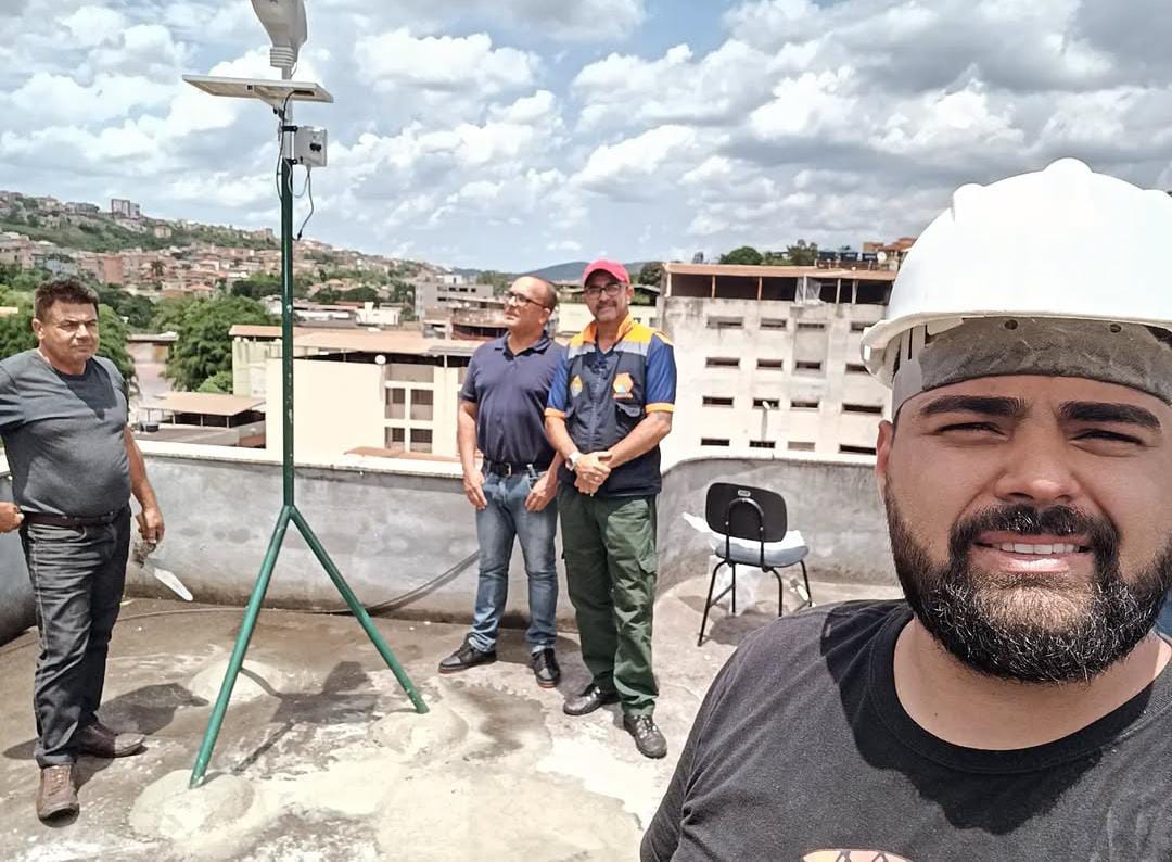 Sensor instalado em laje urbana